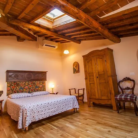 Apartment Montebello Florenz